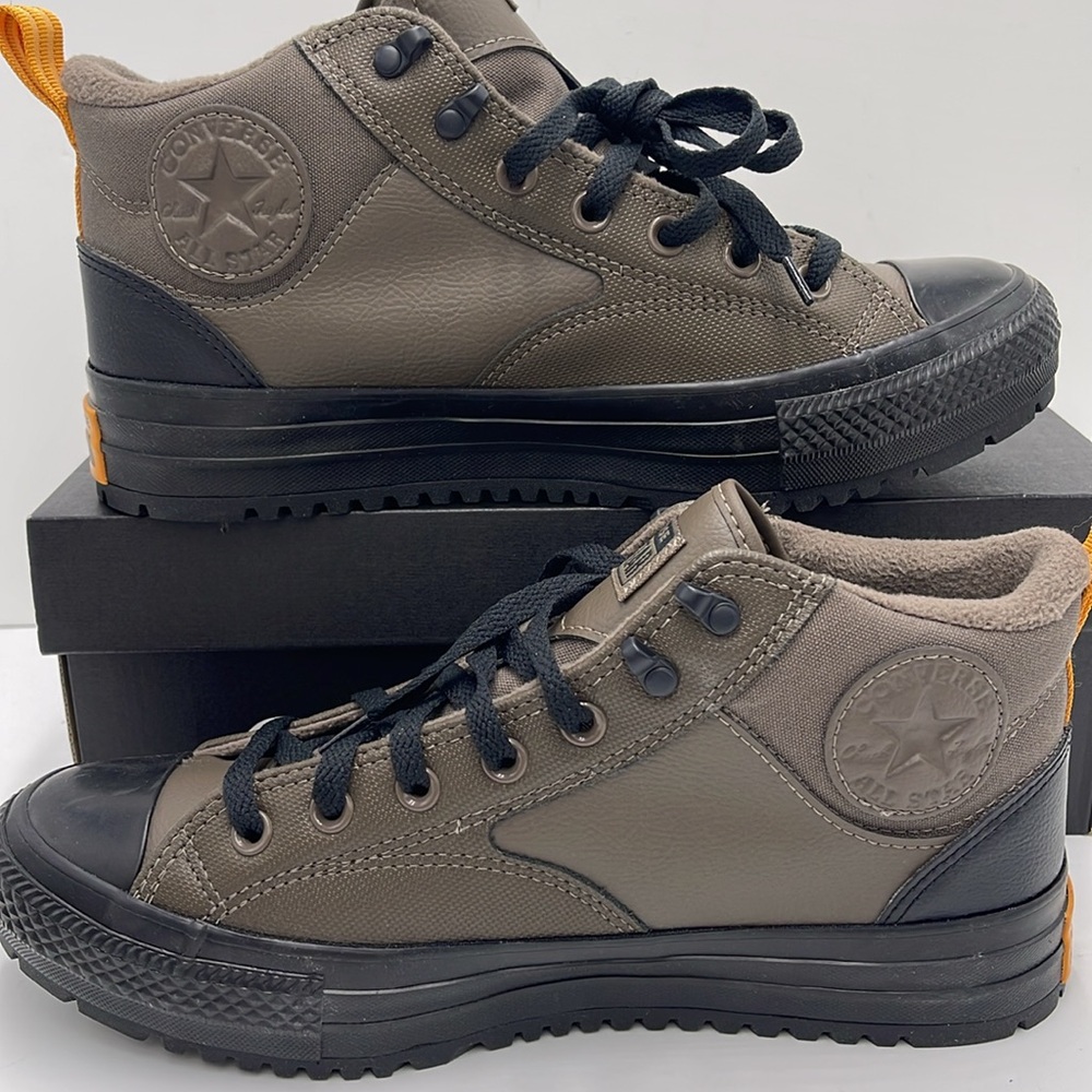 Converse Men’s High-Top Boots in Olive Green and Black with Orange Pull-Tab - Picture 15 of 16